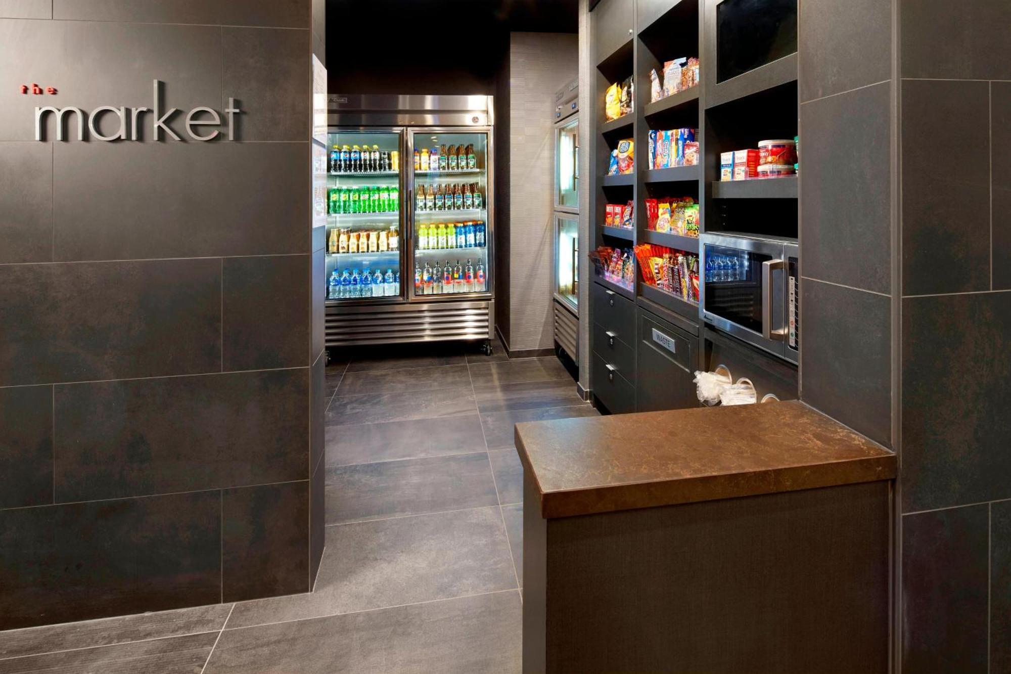 Hotel Courtyard By Marriott Houston Intercontinental Airport Esterno foto
