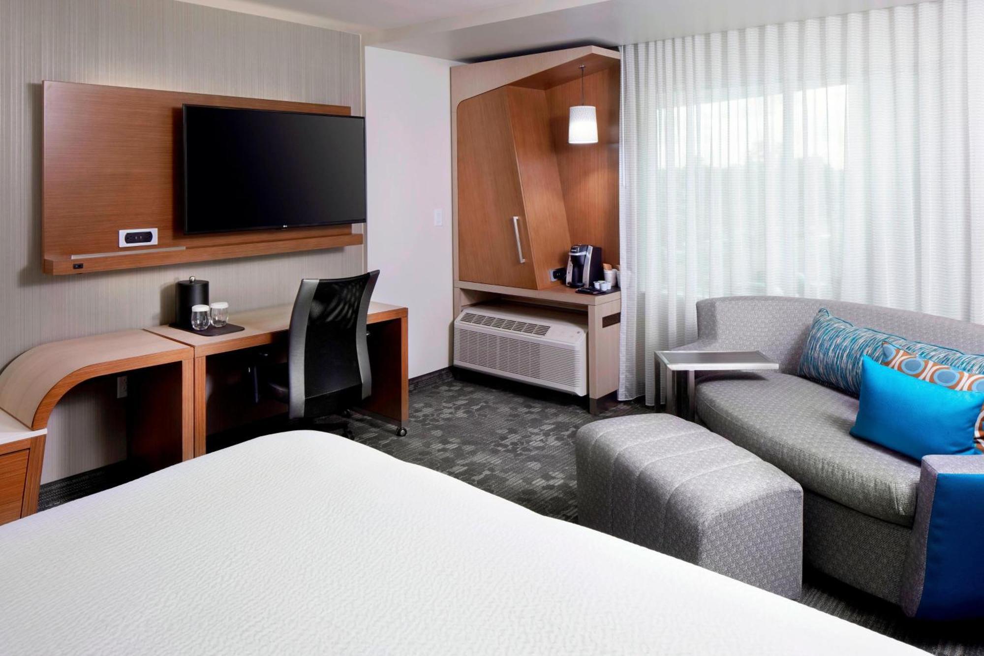 Hotel Courtyard By Marriott Houston Intercontinental Airport Esterno foto