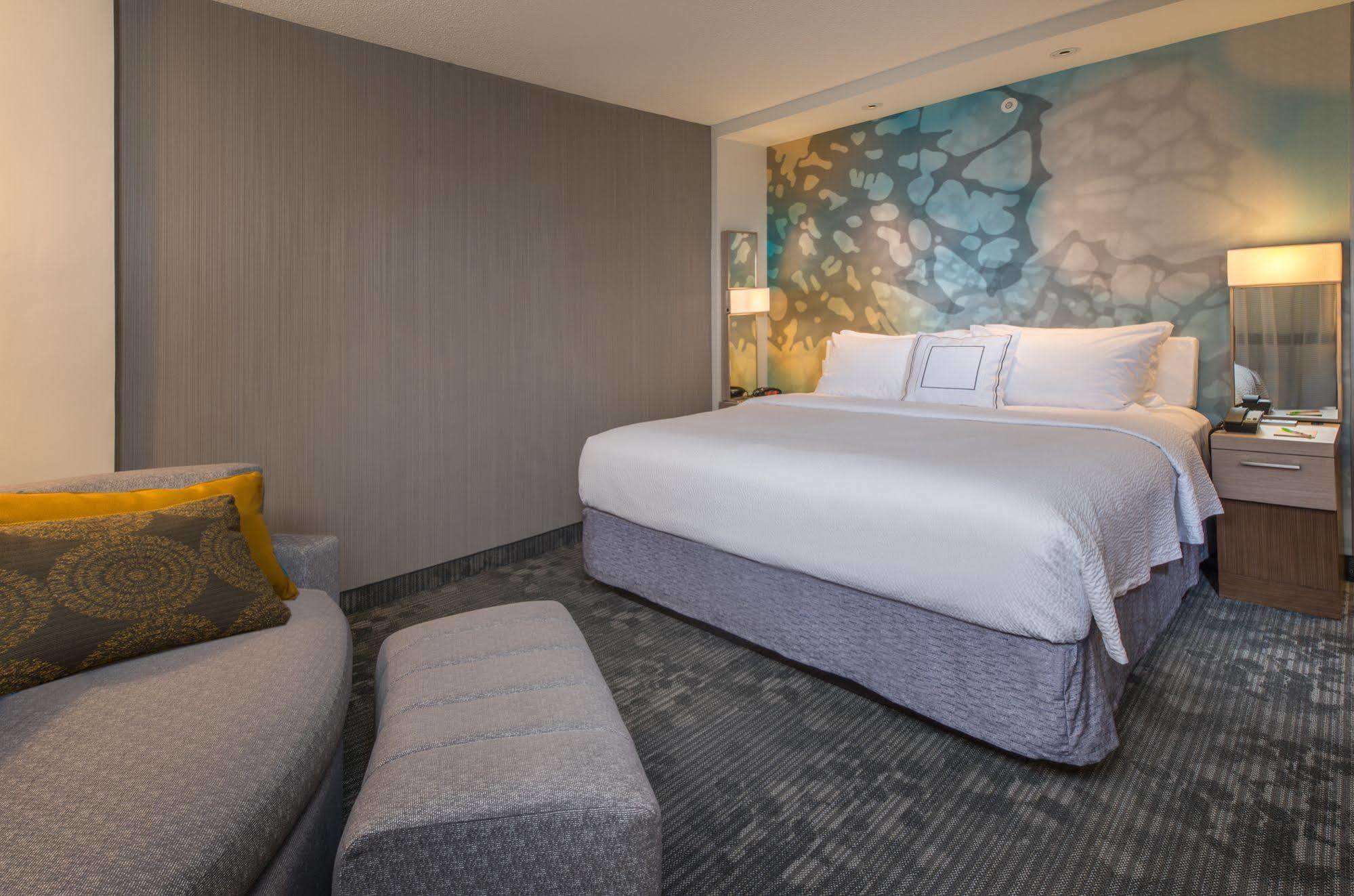 Hotel Courtyard By Marriott Houston Intercontinental Airport Esterno foto